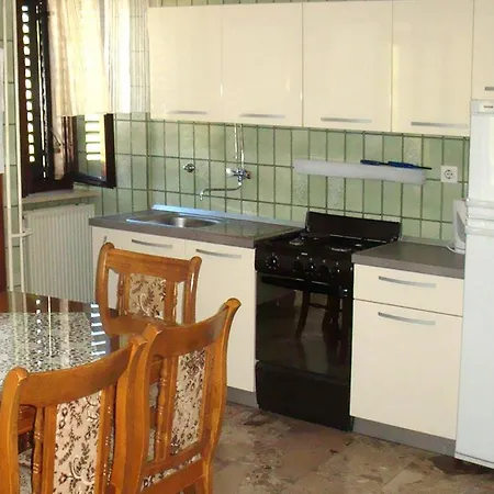 Apartamento By The Sea Sutivan, Brac - 2946